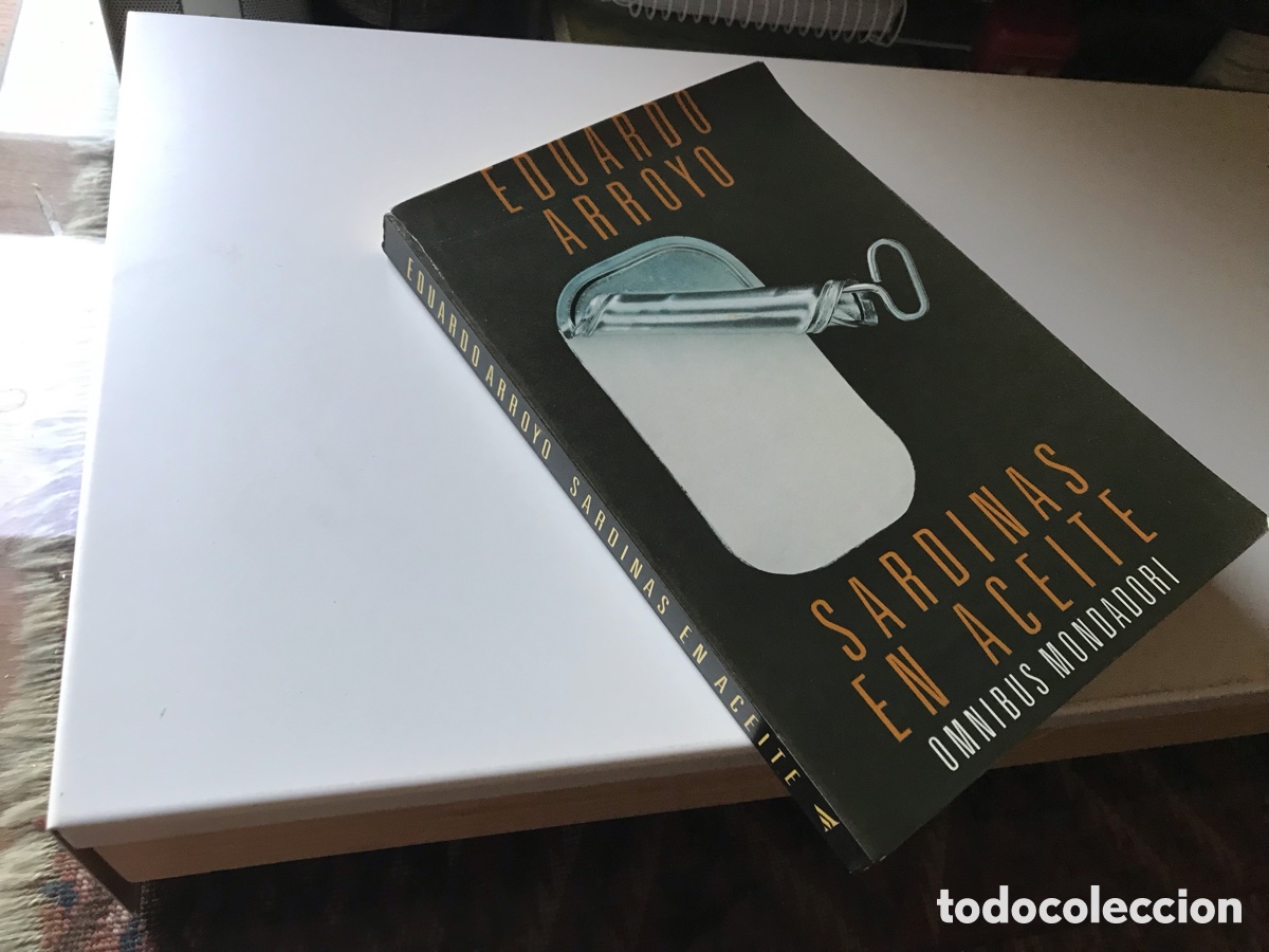 Libros de segunda mano: Sardinas en aceite. Eduardo Arroyo. &Oacute;mnibus Mondadori