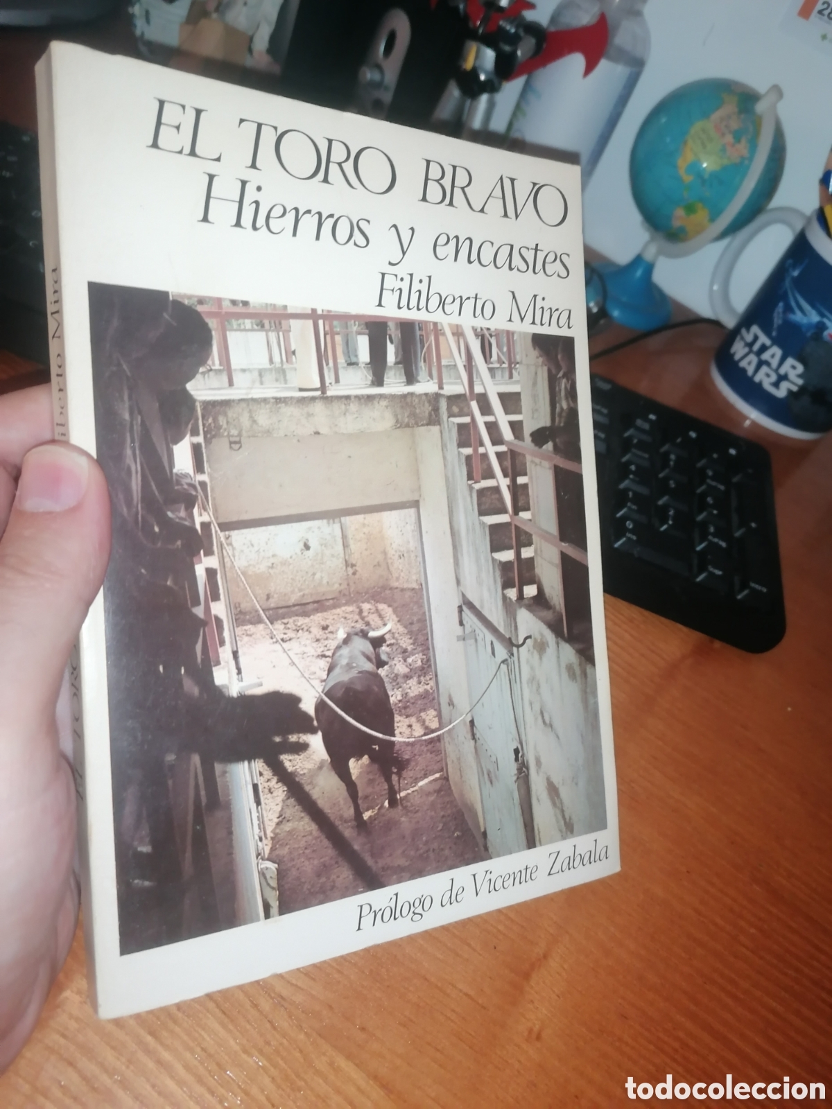 Libros de segunda mano: Libro: EL TORO BRAVO. HIERROS Y ENCASTES - Filiberto Mira