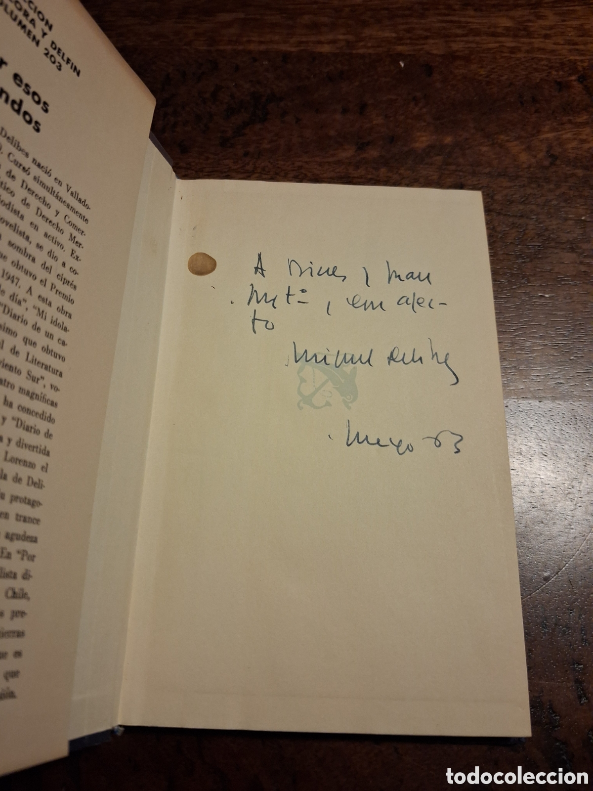 Libros de segunda mano: Por esos mundos, Miguel Delibes (con su dedicatoria)