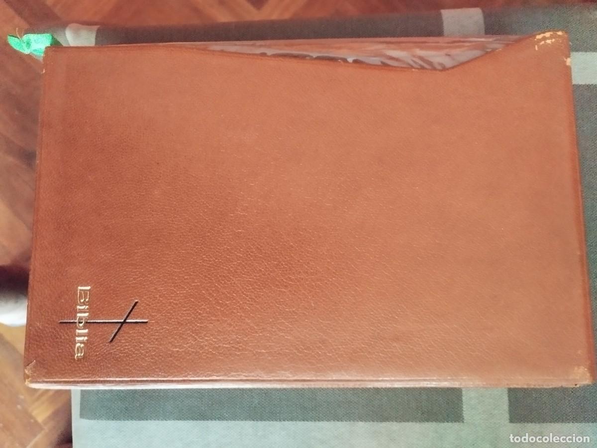 Libros de segunda mano: Sagrada Biblia edici&oacute;n de 1970. Editorial Cat&oacute;lica - Foto 2