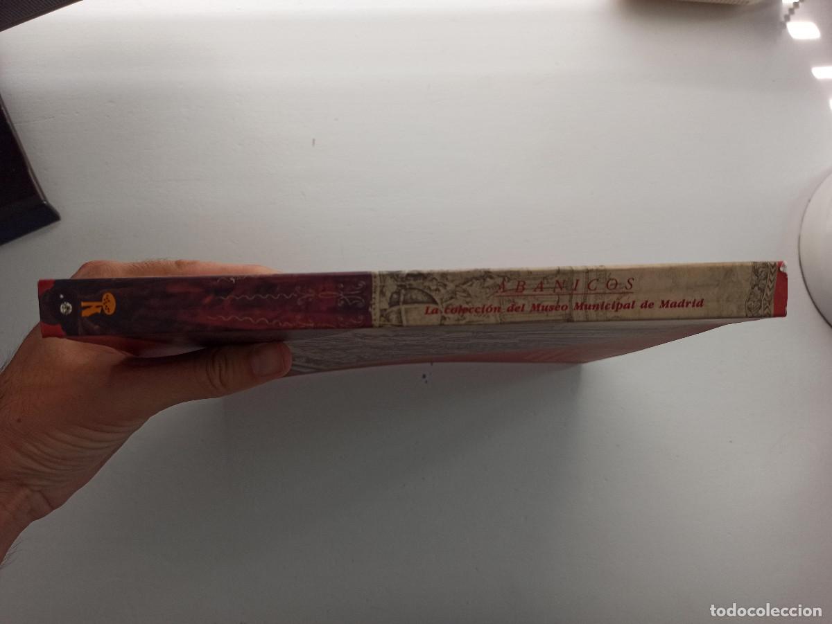 Libros de segunda mano: Abanicos. La colecci&oacute;n del Museo Municipal de Madrid - Foto 10