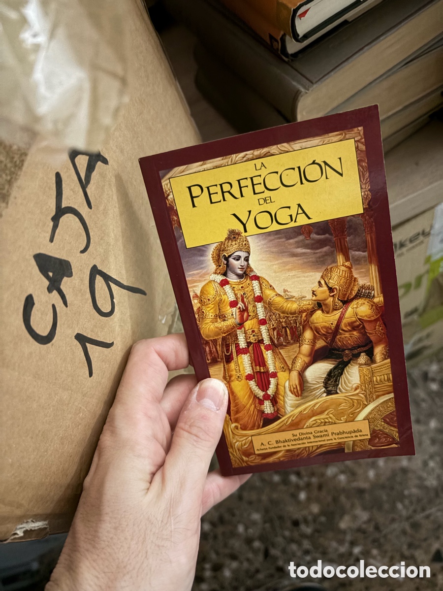 Libros de segunda mano: Caja19 PERFECCI&Oacute;N DEL YOGA Su Divina Gracia A. C. Bhaktivedanta Swami
