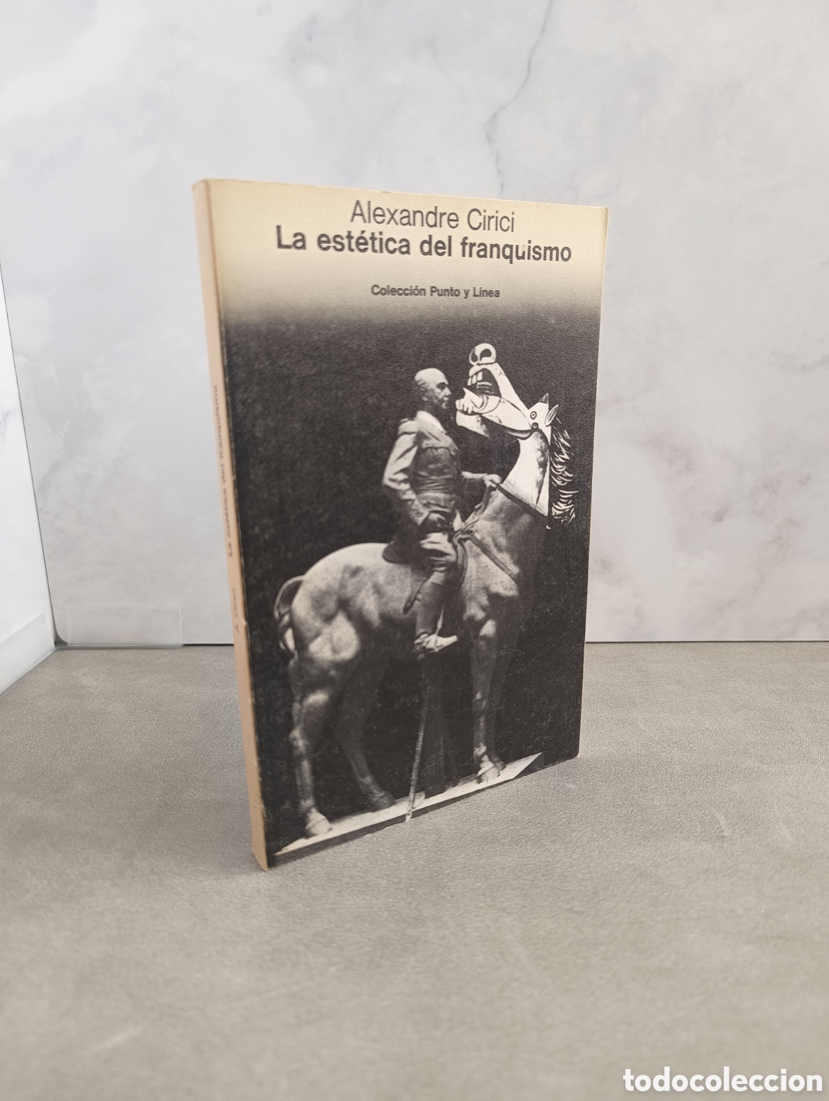 Livros em segunda m&atilde;o: LA EST&Eacute;TICA DEL FRANQUISMO. ALEXANDRE CIRICI