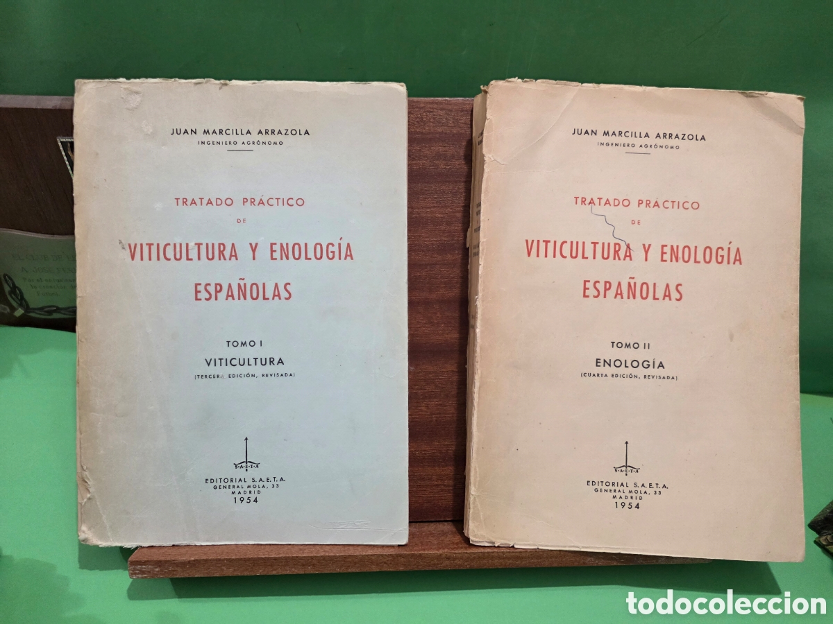 Libros de segunda mano: &rdquo;&rdquo;TRATADO PR&Aacute;CTICO DE VITICULTURA Y ENOLOG&Iacute;A&rdquo;&rdquo;...DOS TOMOS...JUAN MARCILLA ARRAZOLA..ED.SAETA...1954
