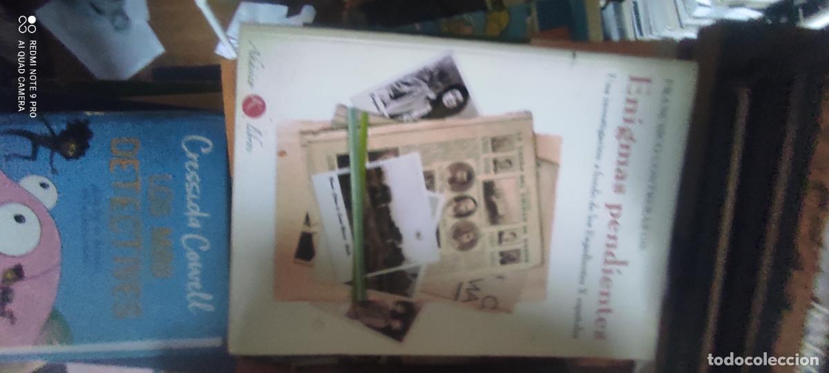 Livres d'occasion: Enigmas pendientes. Una investigaci&oacute;n a fondo de los Expedientes X espa&ntilde;oles Contreras Gil, Francisc