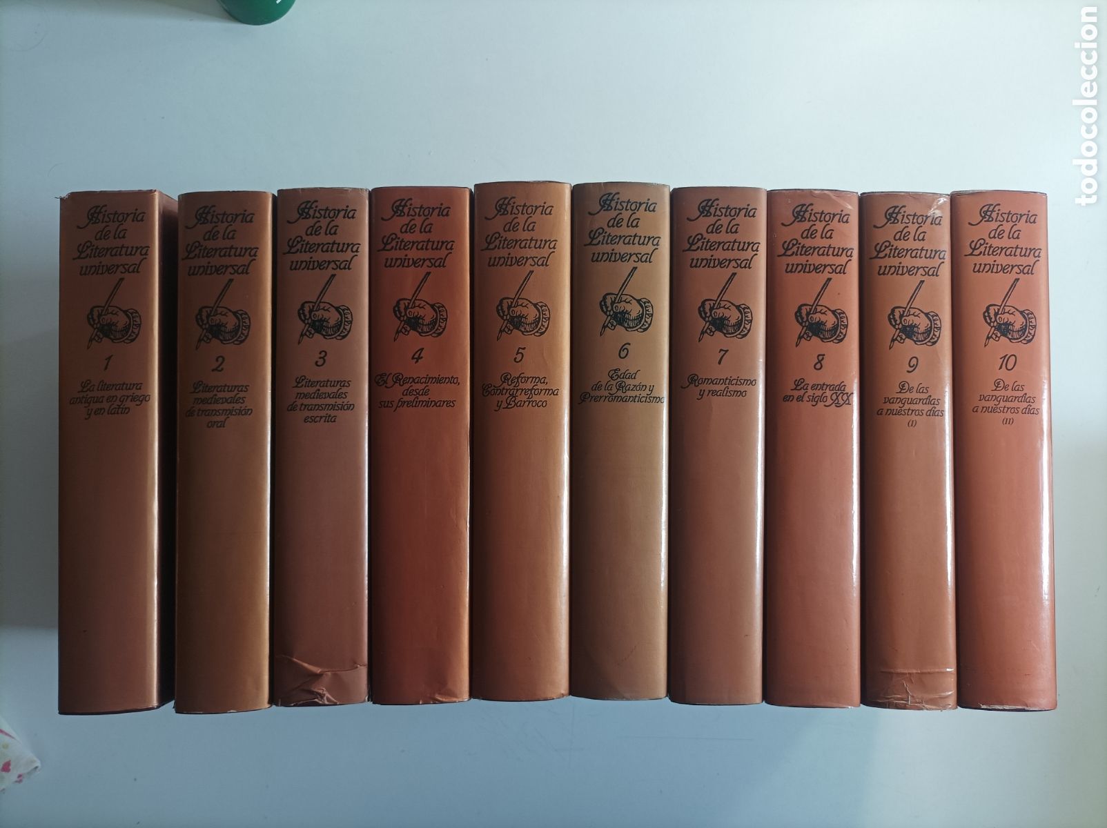 Libros de segunda mano: Historia de la Literatura Universal. Mart&iacute;n de Riquer y Jos&eacute; Mar&iacute;a Valverde. 10 tomos. Completa
