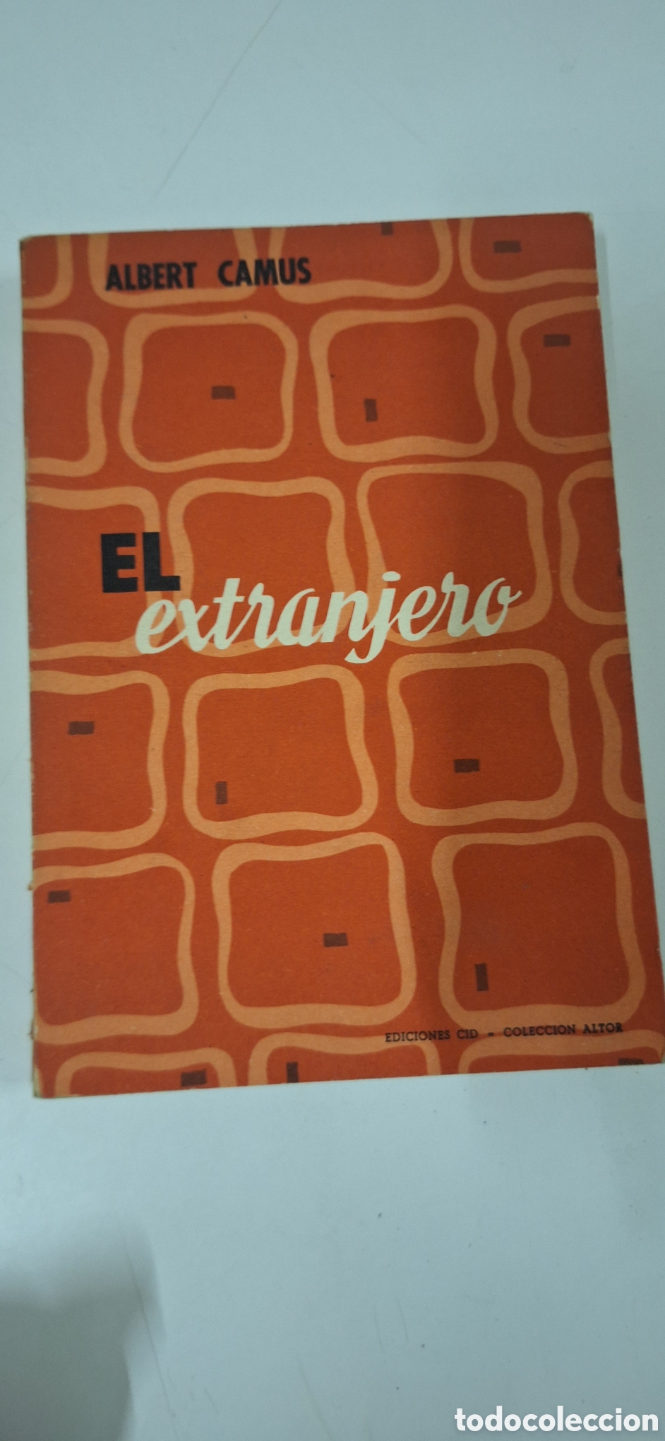 Libros de segunda mano: El.extranjero de Albert Camus - Foto 1