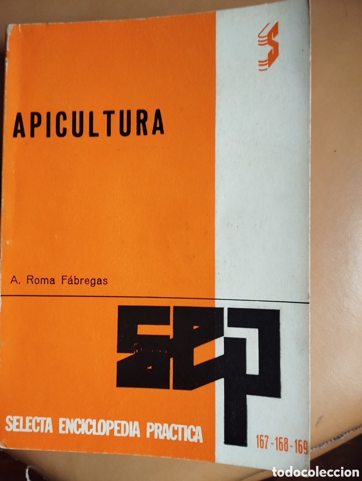Libros de segunda mano: Libro de 1970 de apicultura - Foto 1