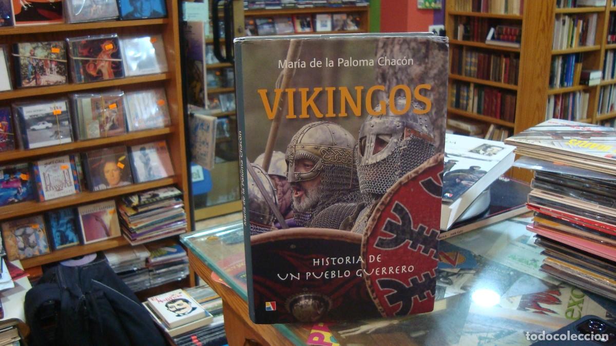 Libros de segunda mano: VIKINGOS. Historia de un pueblo guerrero . Autor : PALOMA CHACON , MARIA de la