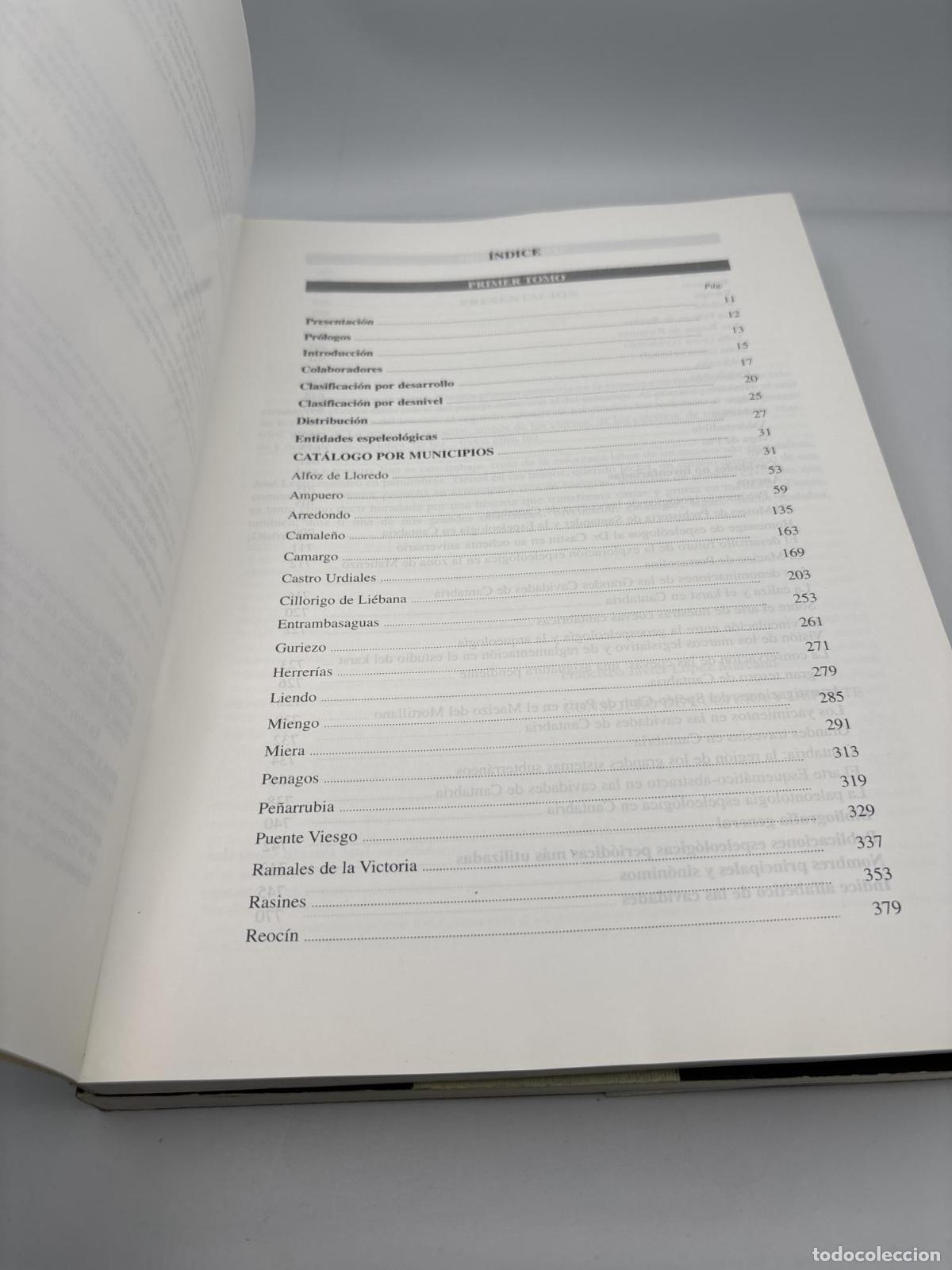 Libros de segunda mano: Cantabria subterr&aacute;nea. 2 tomos. Primera edici&oacute;n - Jos&eacute; Le&oacute;n - Foto 2
