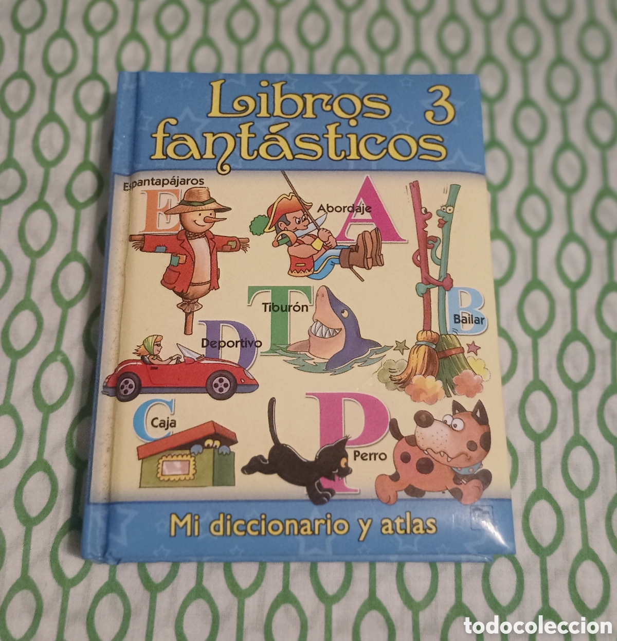 Libros de segunda mano: SIN USAR ⭐ Libros fant&aacute;sticos 3: Mi diccionario y atlas. Ediciones Salda&ntilde;a, S.A., 2008. Buen estado.