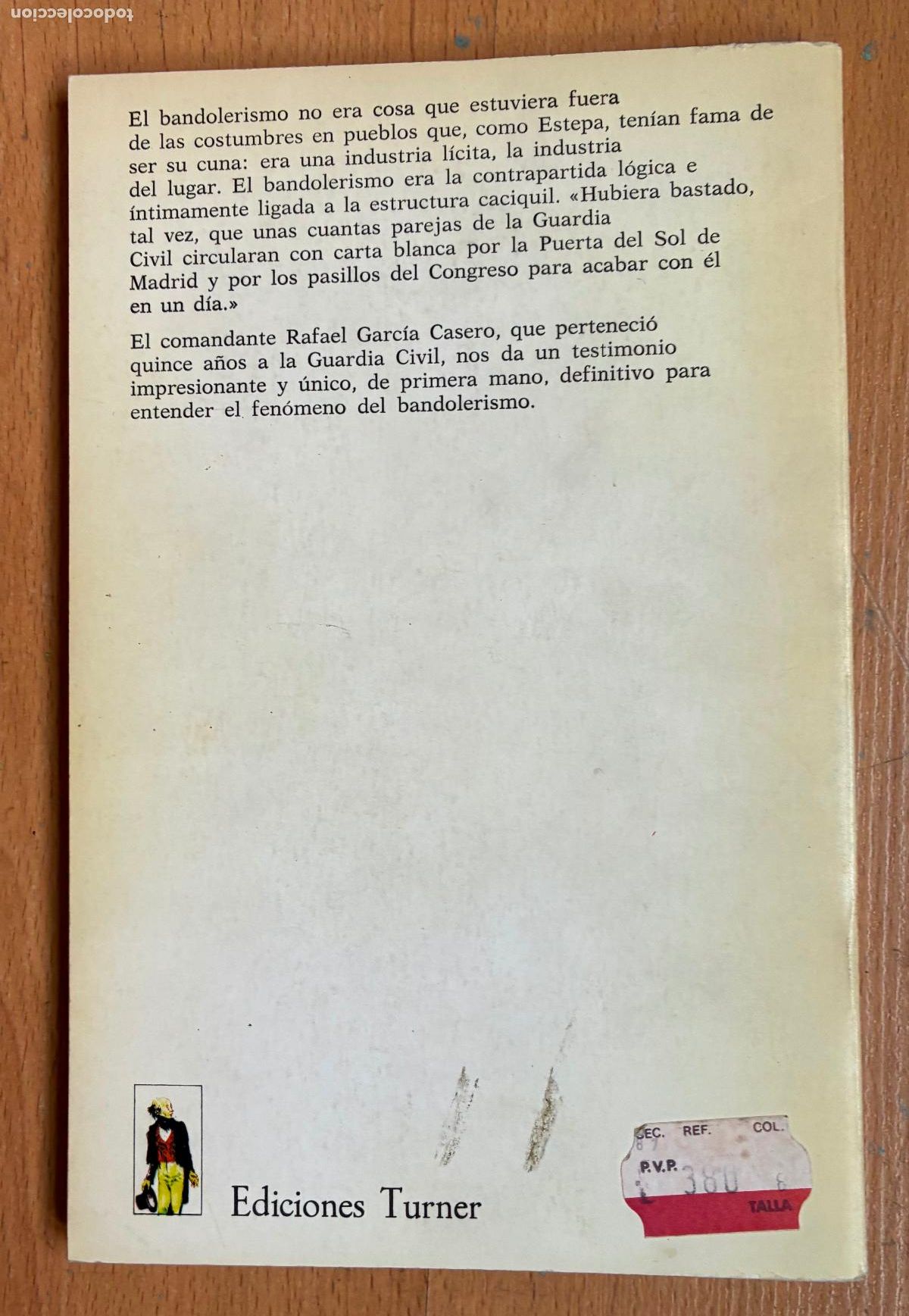 Libros de segunda mano: CACIQUES Y LADRONES, Comandante G. Casero - Foto 2