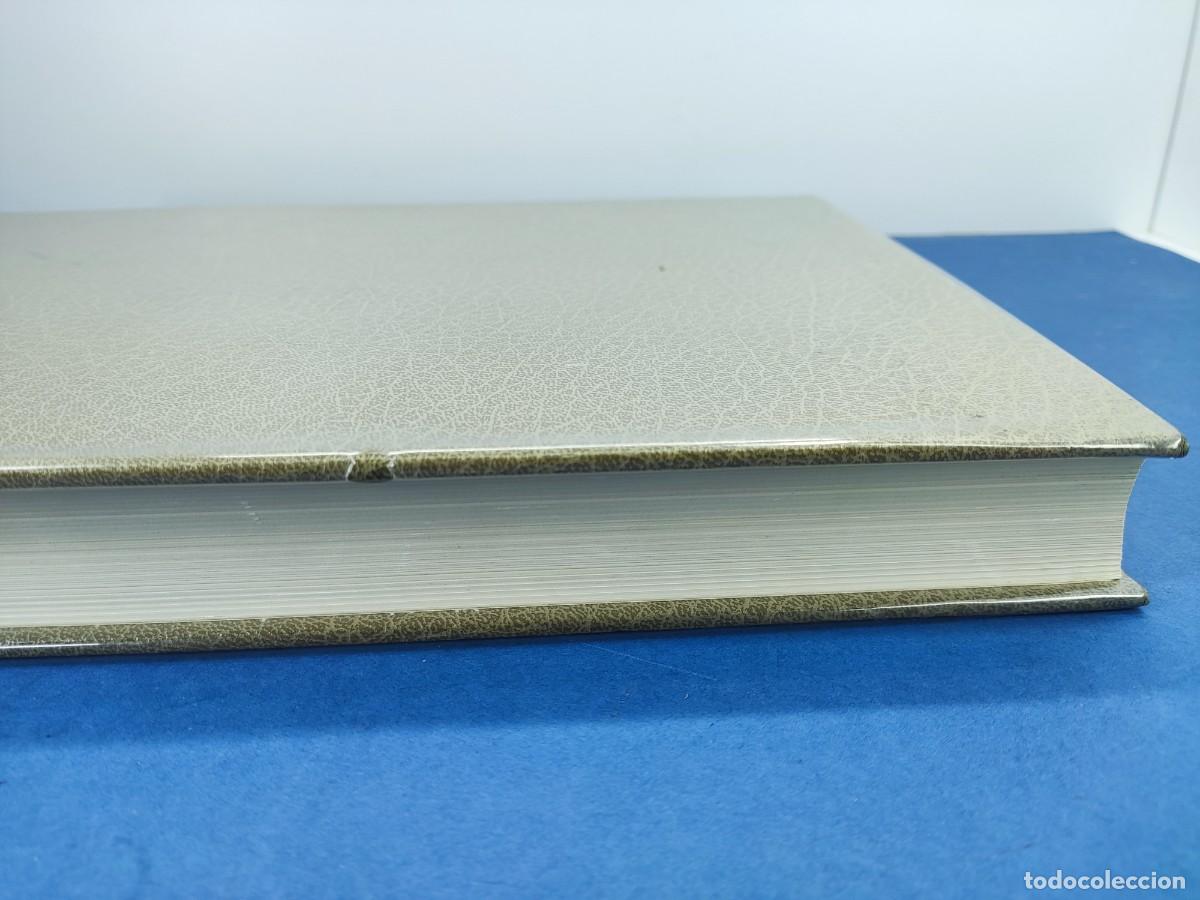 Libros de segunda mano: TRAJES REGIONALES ESPA&Ntilde;OLES / MANUEL COMBA / 1977. EDICIONES VELAZQUEZ - Foto 8