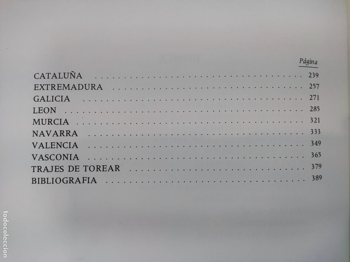 Libros de segunda mano: TRAJES REGIONALES ESPA&Ntilde;OLES / MANUEL COMBA / 1977. EDICIONES VELAZQUEZ - Foto 4