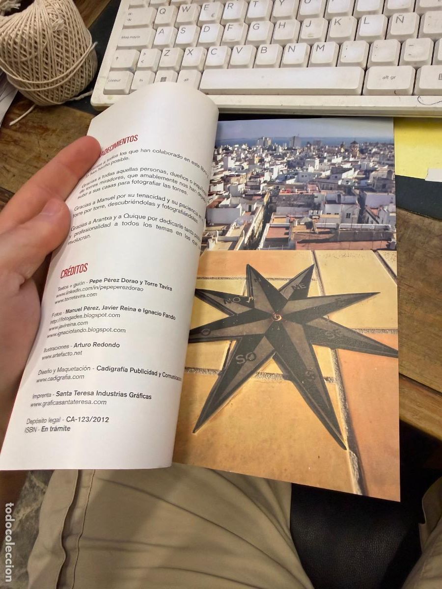 Libros de segunda mano: LIBRO TORRES MIRADORES DE CADIZ - 95 PAG - Foto 2