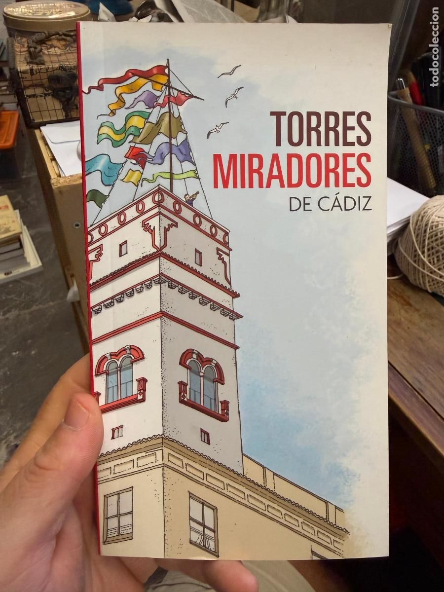 Libros de segunda mano: LIBRO TORRES MIRADORES DE CADIZ - 95 PAG - Foto 1