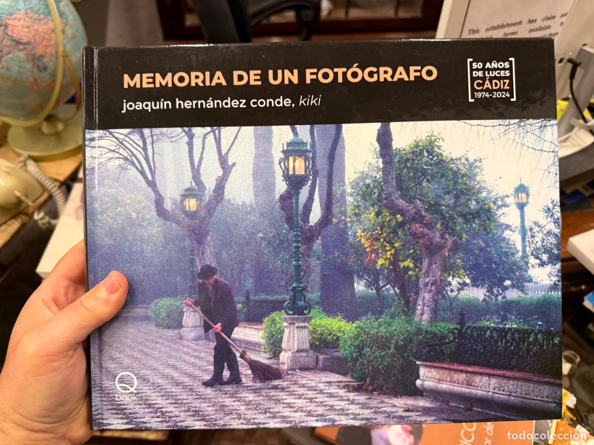 Libros de segunda mano: LIBRO MEMORIA DE UN FOTOGRAFO POR JOAQUIN HERNANDEZ CONDE, KIKI - 335 PAG