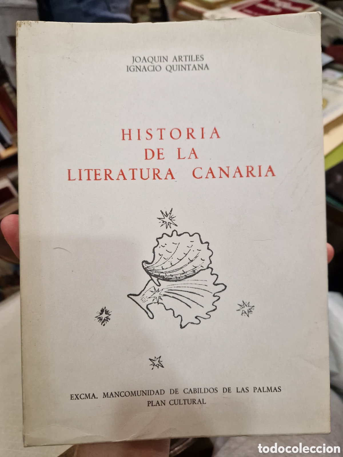 Libros de segunda mano: ARTILES, Joaqu&iacute;n. Historia de la literatura canaria