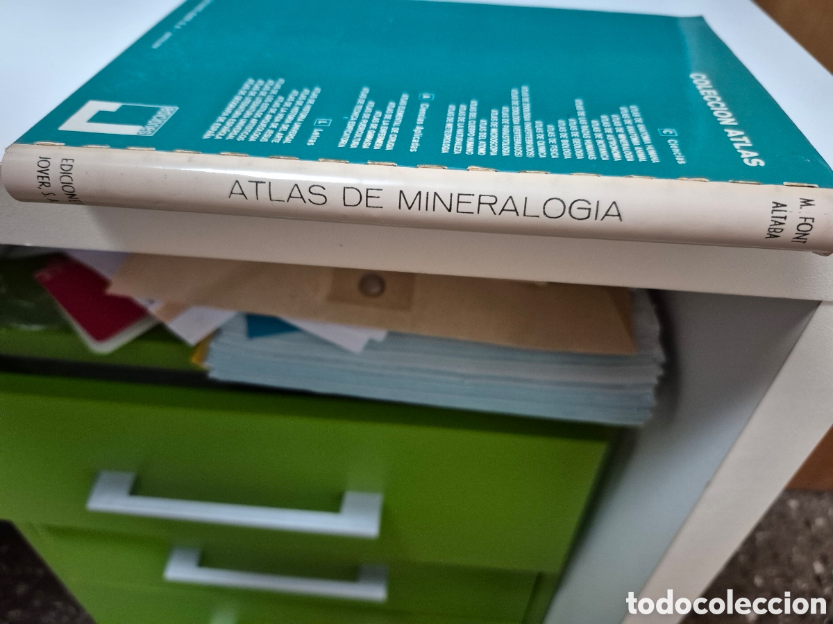 Libros de segunda mano: Altas de mineralogia de M. Font-Altaba - Foto 3