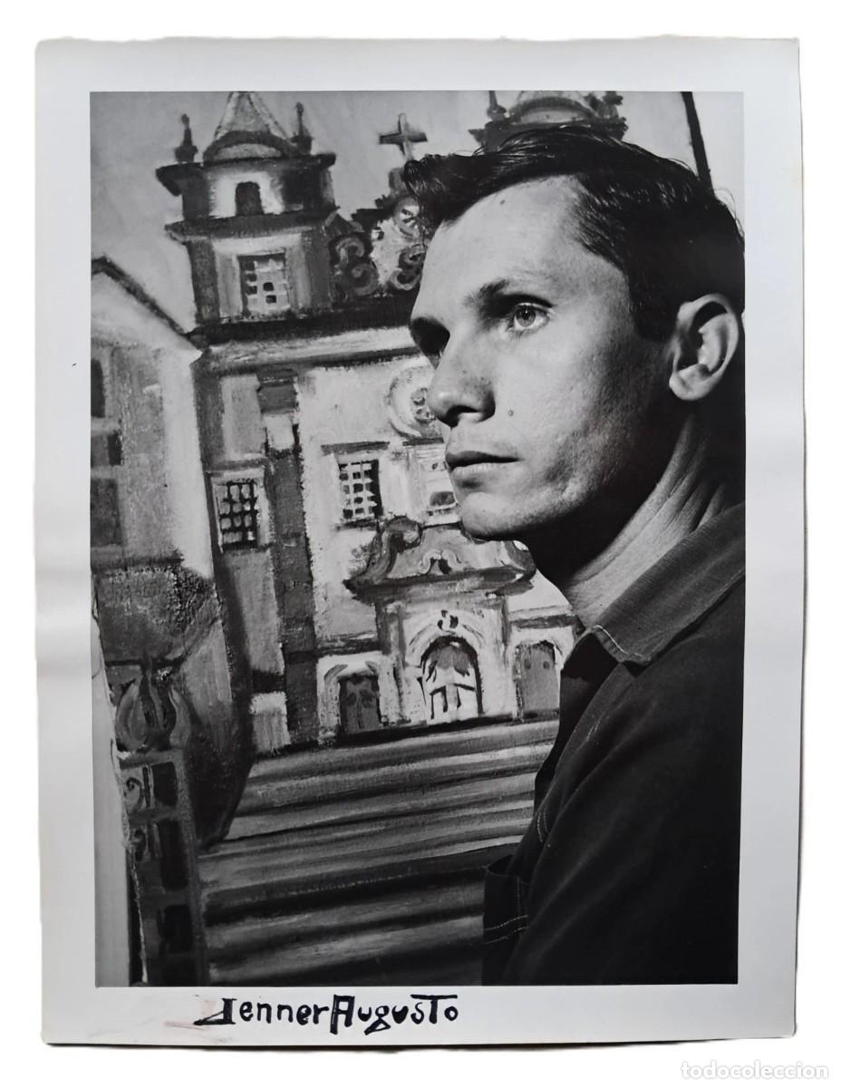 Libros de segunda mano: Voltaire Fraga - Fotograf&iacute;a del pintor Jenner Augusto - 21 x 15 cm
