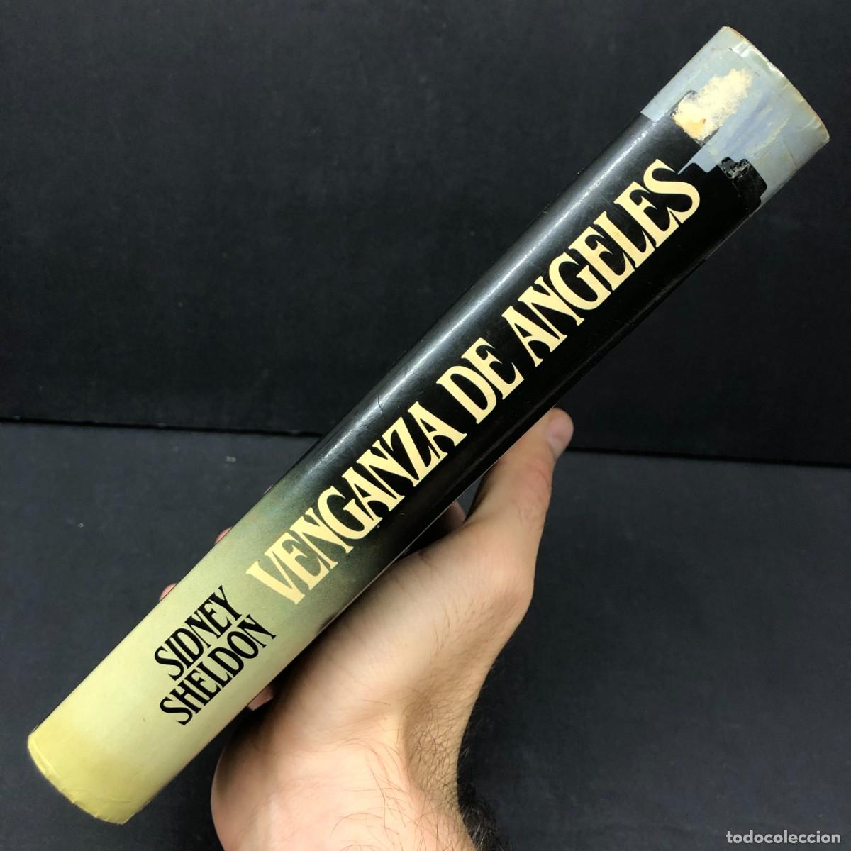 Libros de segunda mano: SIDNEY SHELDON - VENGANZA DE ANGELES - C&Iacute;RCULO DE LECTORES / 1186 - Foto 3