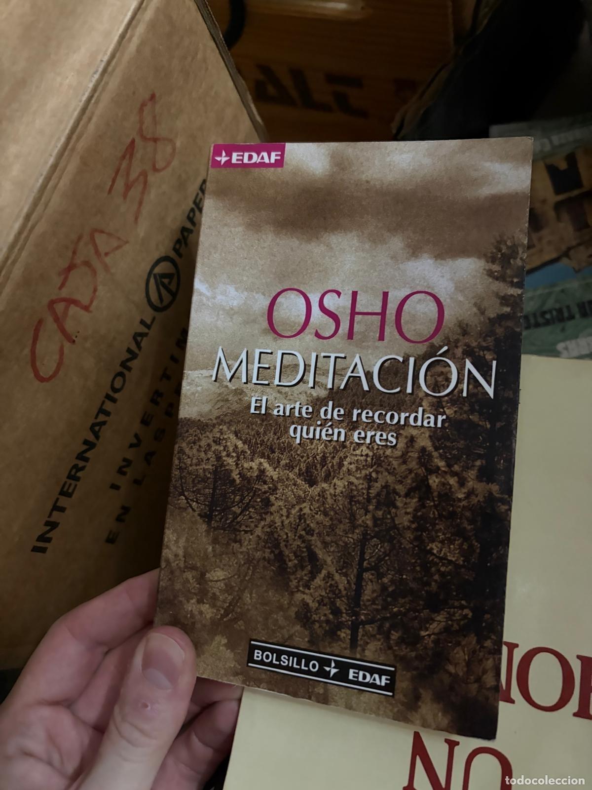 Libri di seconda mano: CAJA38 Osho Meditaci&oacute;n: El arte de recordar qui&eacute;n eres EDAF