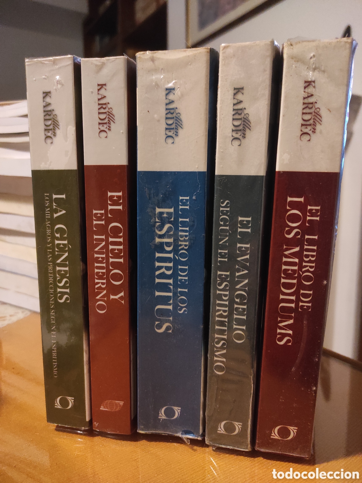 Libros de segunda mano: Colecci&oacute;n Allan Kardec. La G&eacute;nesis, El Cielo y el Infierno, El Libro de los Esp&iacute;ritus - Foto 1