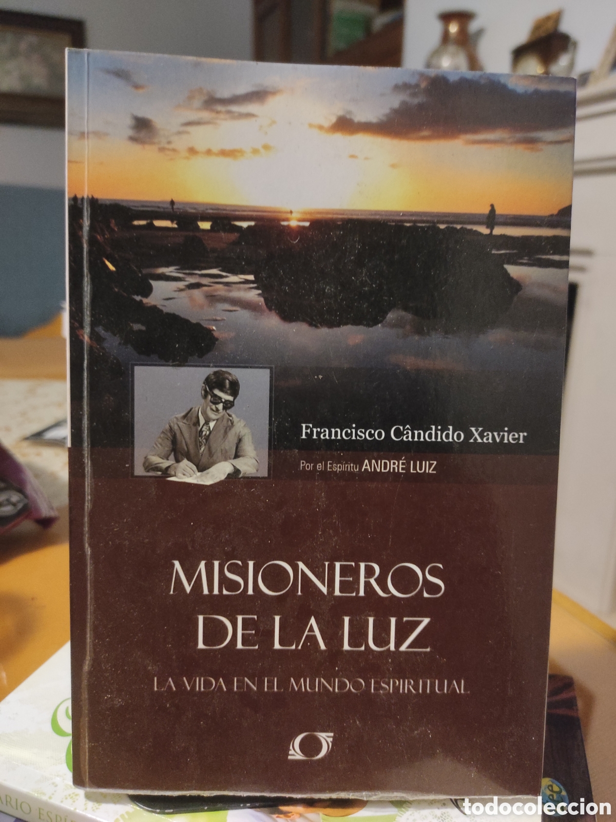 Libros de segunda mano: Francisco Candido Xavier. Misioneros de la Luz - Foto 1