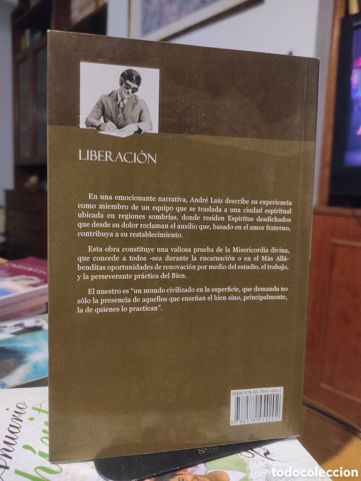 Libros de segunda mano: LIBERACI&Oacute;N - FRANCISCO CANDIDO XAVIER y ANDR&Eacute; LUIZ - Foto 2