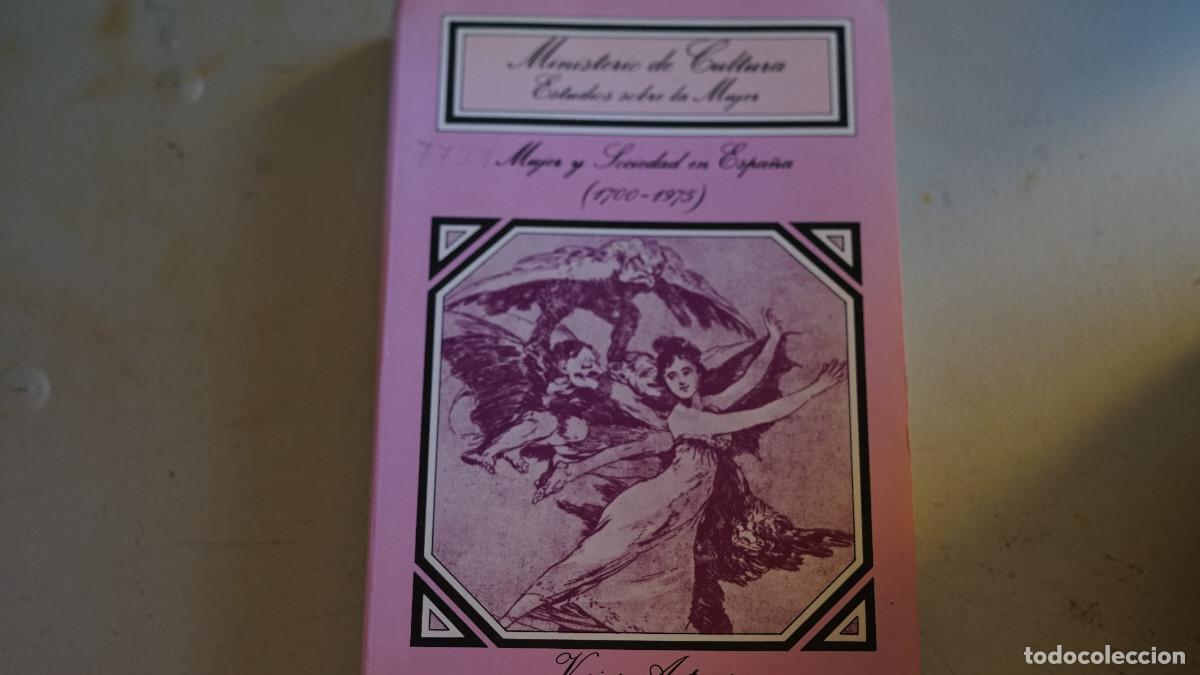 Livros em segunda m&atilde;o: Ministerio de cultura - Estudios sobre la mujer - Mujer y sociedad en Espa&ntilde;a (1700-1975)