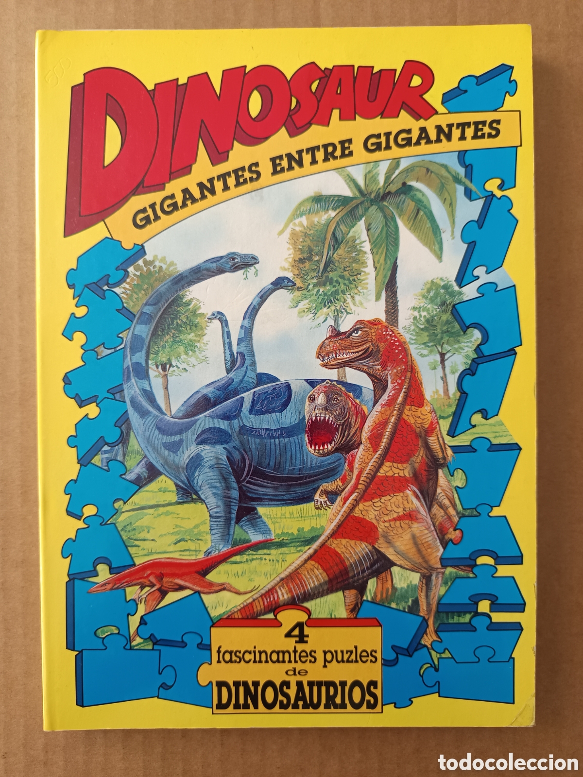 Second hand books: Dinosaur: Gigantes Entre Gigantes / 4 Fascinantes Puzles (Ediciones Zinco, 1988). &iexcl;&Uacute;nico en TC!