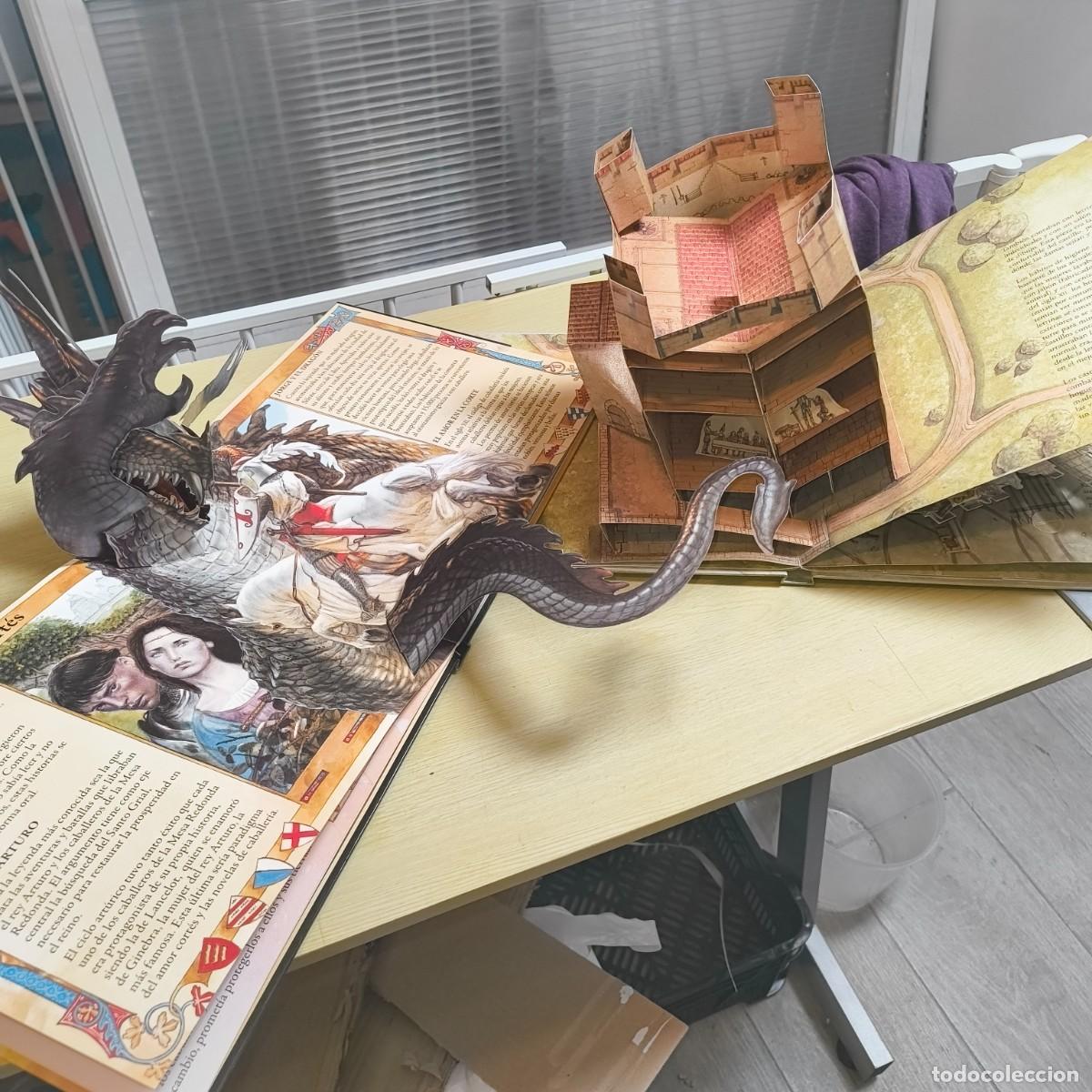 Libri di seconda mano: Caballeros y Castillos &ndash; 2 libros pop-up Susaeta