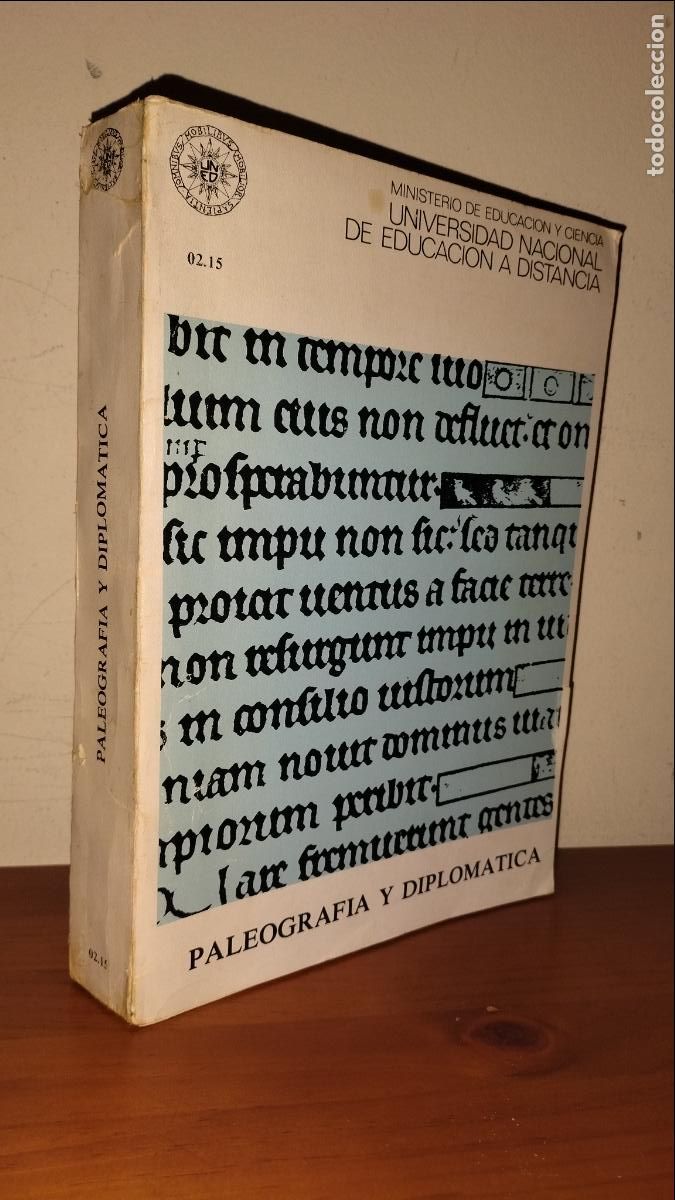 Libros de segunda mano: CURSO DE PALEOGRAFIA Y DIPLOMATICA - UNIVERSIDAD NACIONAL A&Ntilde;O 1982.