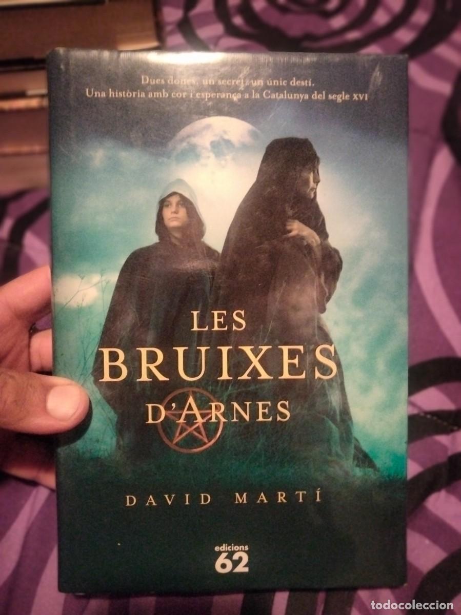 Libros de segunda mano: LES BRUIXES D'ARNES ENTRA Y MIRA MAS LIBROS