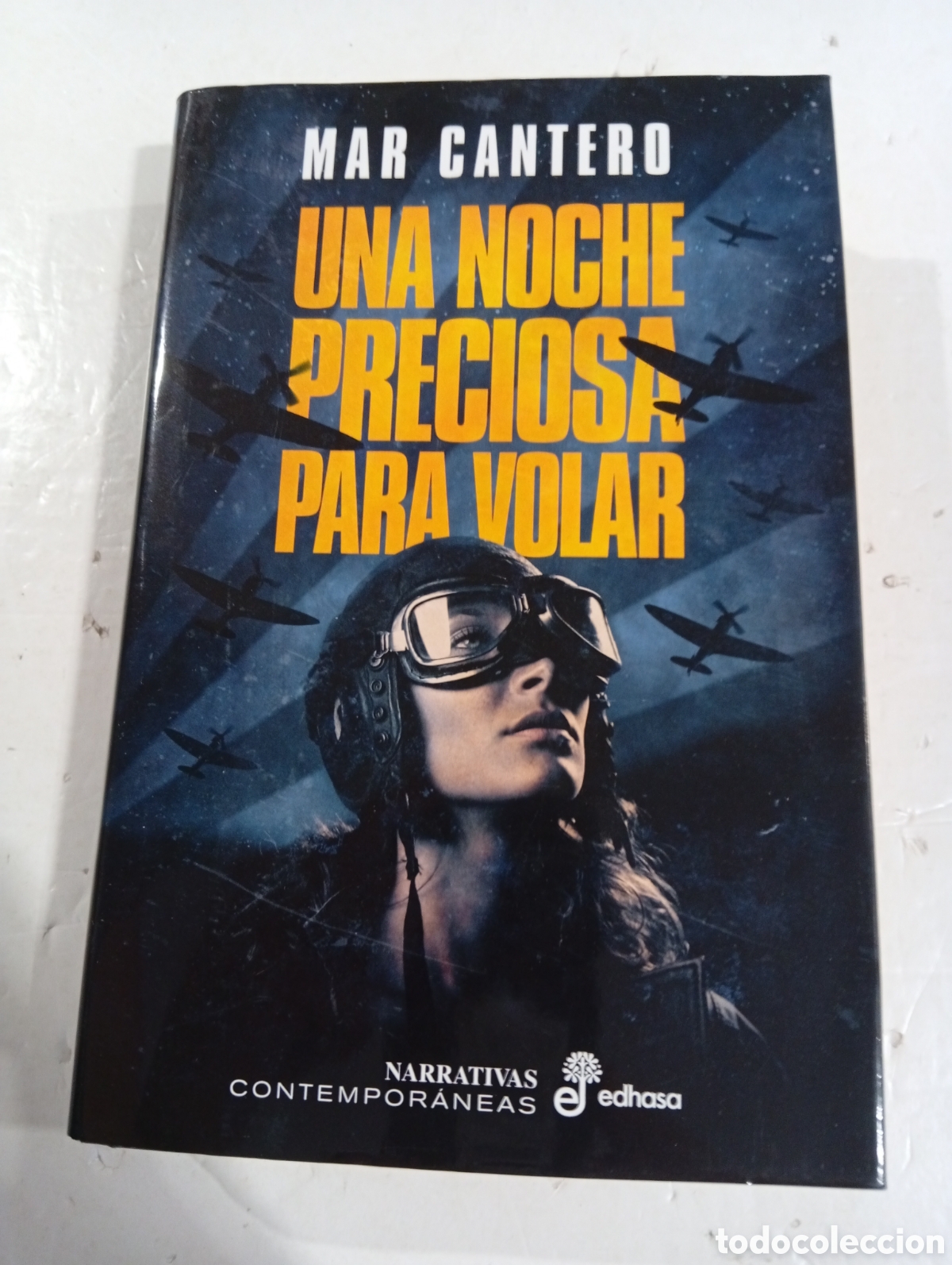 Libros de segunda mano: Una noche preciosa para volar Mar Cantero - Foto 1