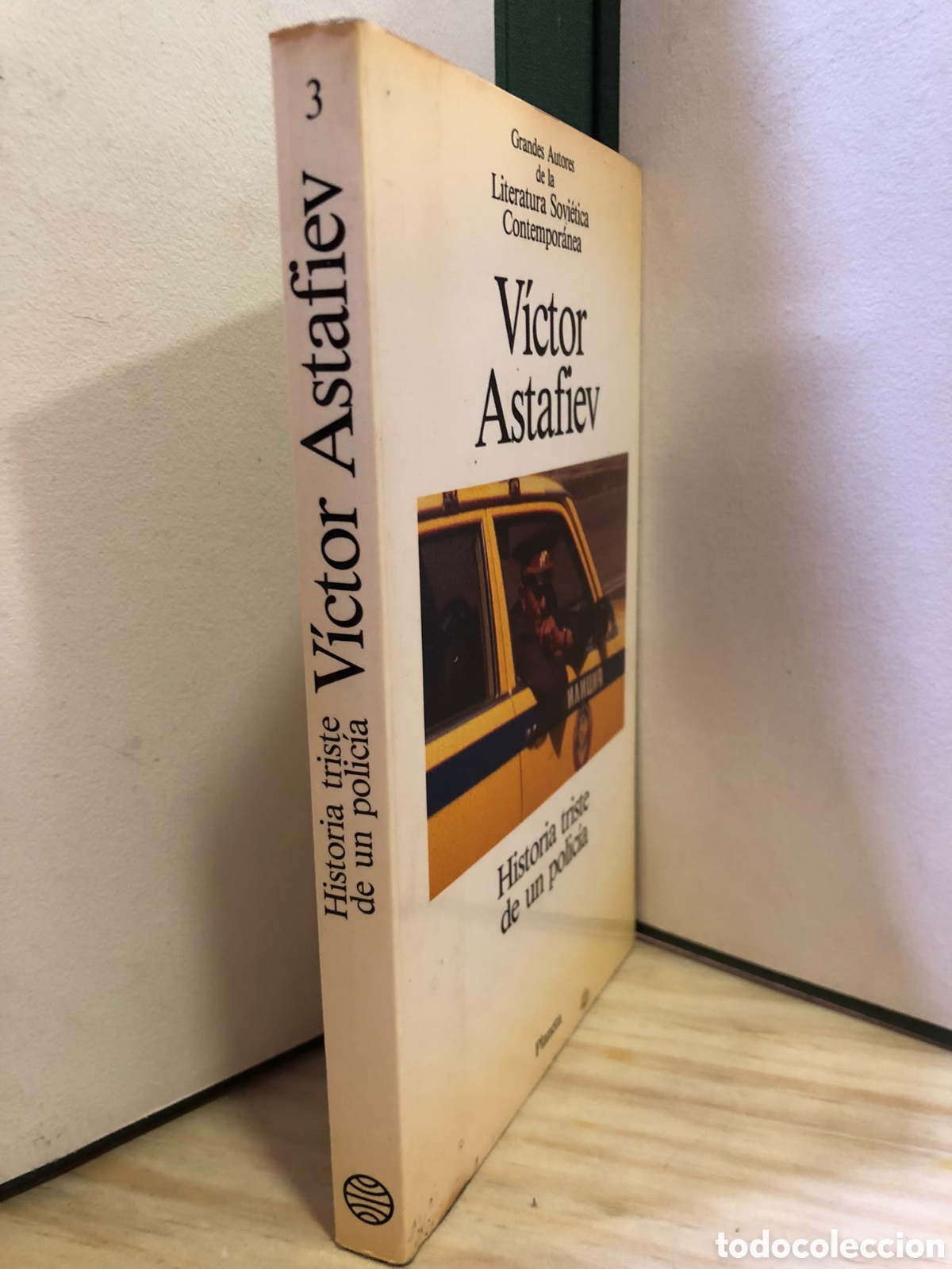Gebrauchte B&uuml;cher: Historia triste de un polic&iacute;a - V&iacute;ctor Astafiev