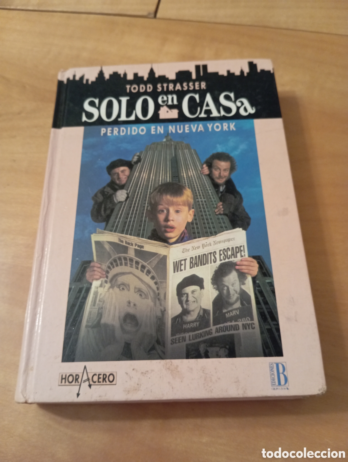 Libros de segunda mano: SOLO EN CASA: PERDIDO EN NUEVA YORK de TODD STRASSER - Foto 1