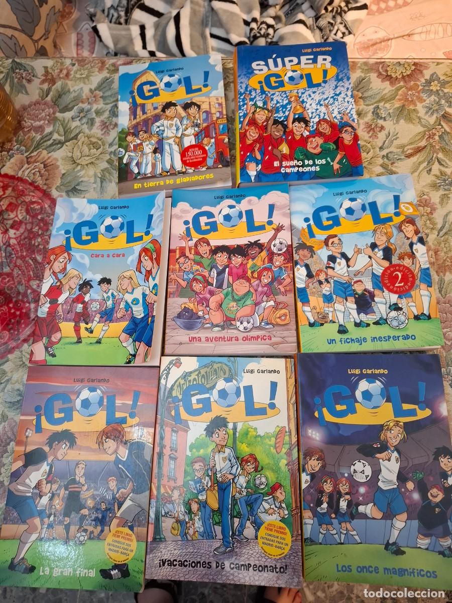 Libros de segunda mano: 7 vol&uacute;menes est&aacute;ndar de la saga y 1 volumen especial de S&uacute;per &iexcl;Gol!