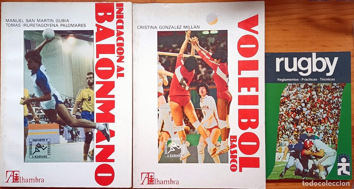 Libros de segunda mano: Lote de 3 libros de iniciaci&oacute;n a deportes: Balonmano, Voleibol y Rugby
