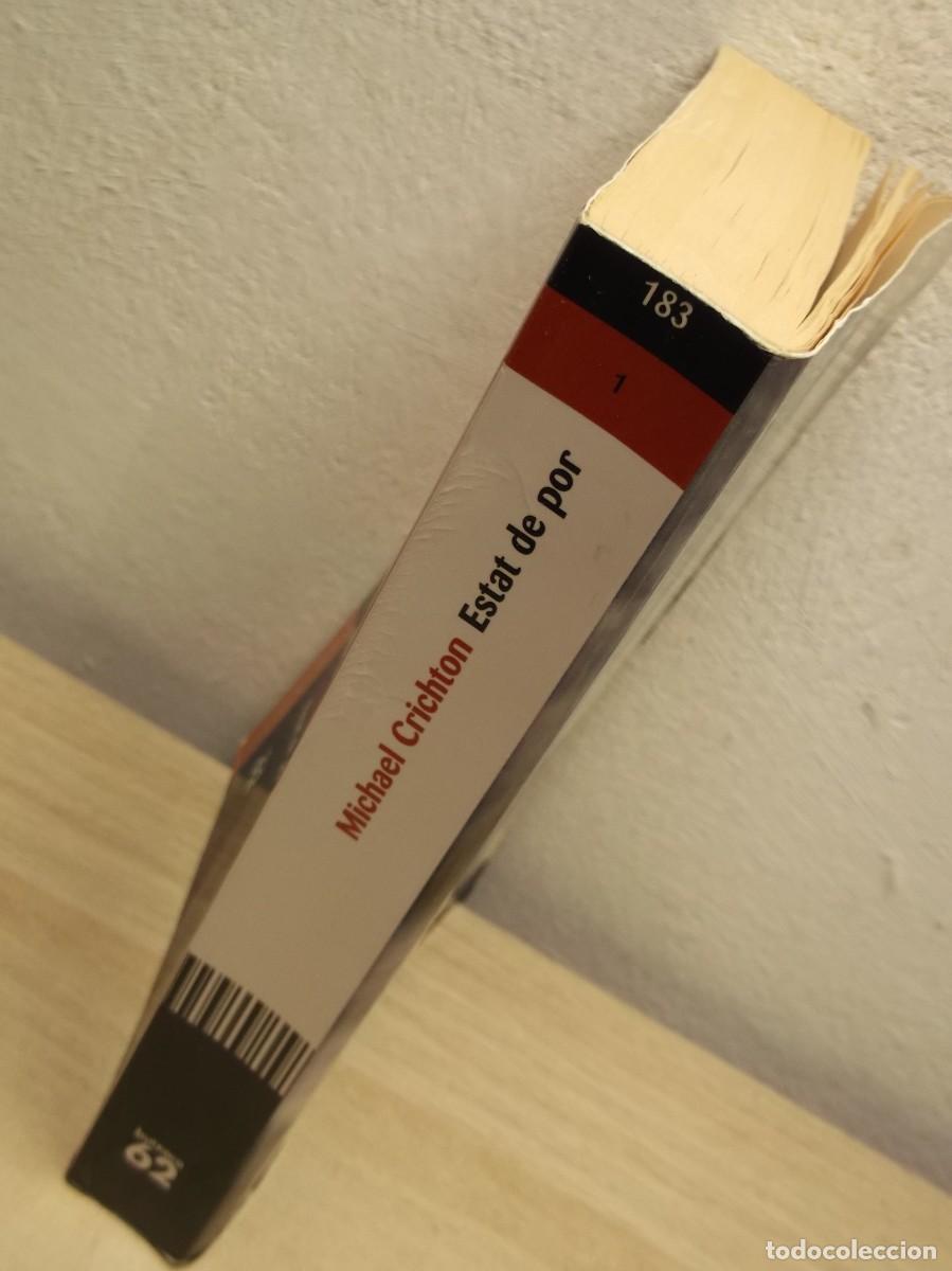 Libros de segunda mano: Estat de por - Edici&oacute;n en Catal&aacute;n de Michael Crichton - Foto 2