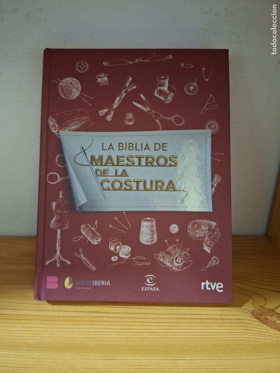 Libros de segunda mano: La biblia de maestros de la costura - Rtve - Foto 1