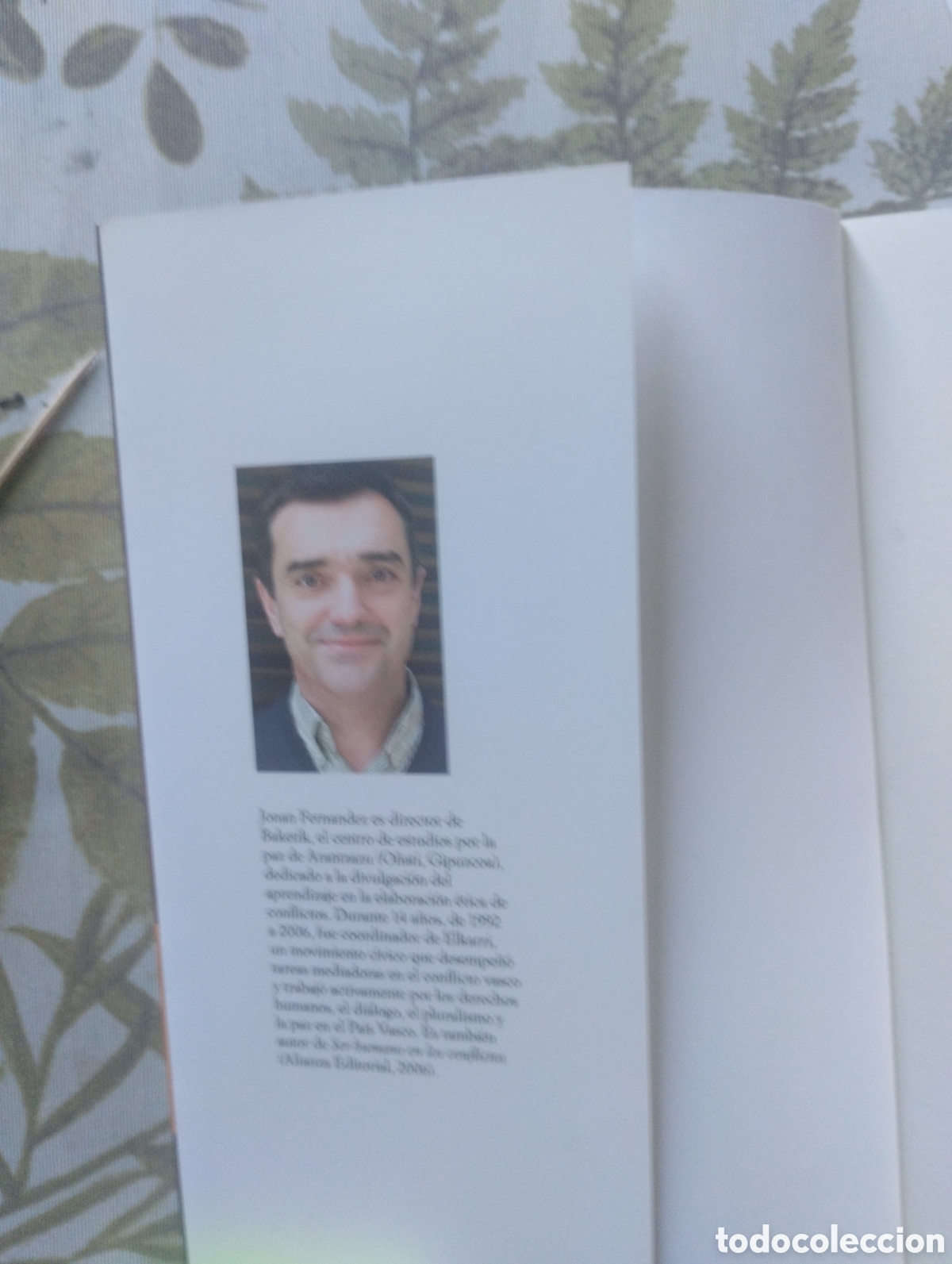 Libros: VIVIR Y CONVIVIR. CUATRO APRENDIZAJES B&Aacute;SICOS. - Foto 3