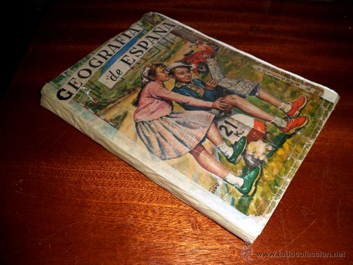 Libros de segunda mano: GEOGRAF&Iacute;A DE ESPA&Ntilde;A. EDICIONES SM. PRIMER CURSO (1960) - Foto 1
