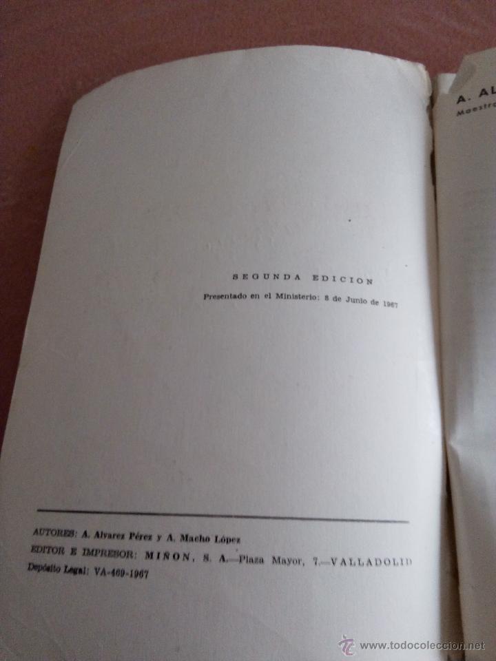 Libros de segunda mano: MATEMATICAS QUINTO CURSO EDITORIAL MI&Ntilde;ON A&Ntilde;O 1967 - Foto 2