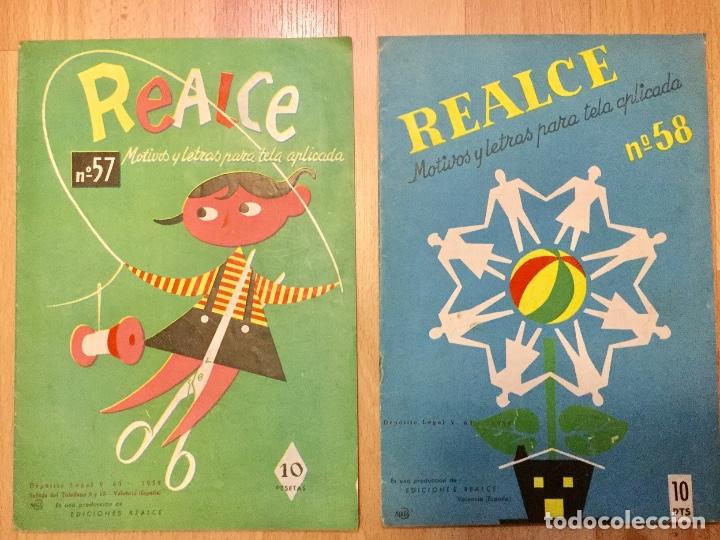 Libros de segunda mano: 2 cuadernillos Realce. Motivos y letras. A&ntilde;o: 1958