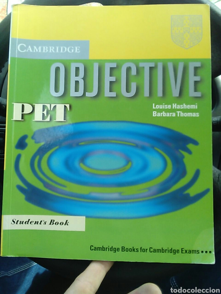Libros de segunda mano: Cambridge Objective PET Louise Hashemi Barbara Thomas - Foto 1