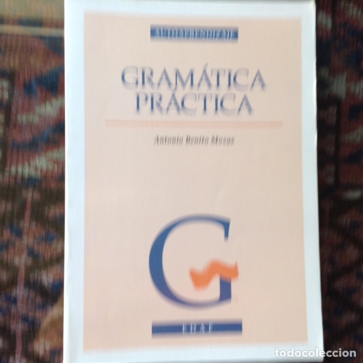 Libros de segunda mano: Gram&aacute;tica pr&aacute;ctica - Foto 1