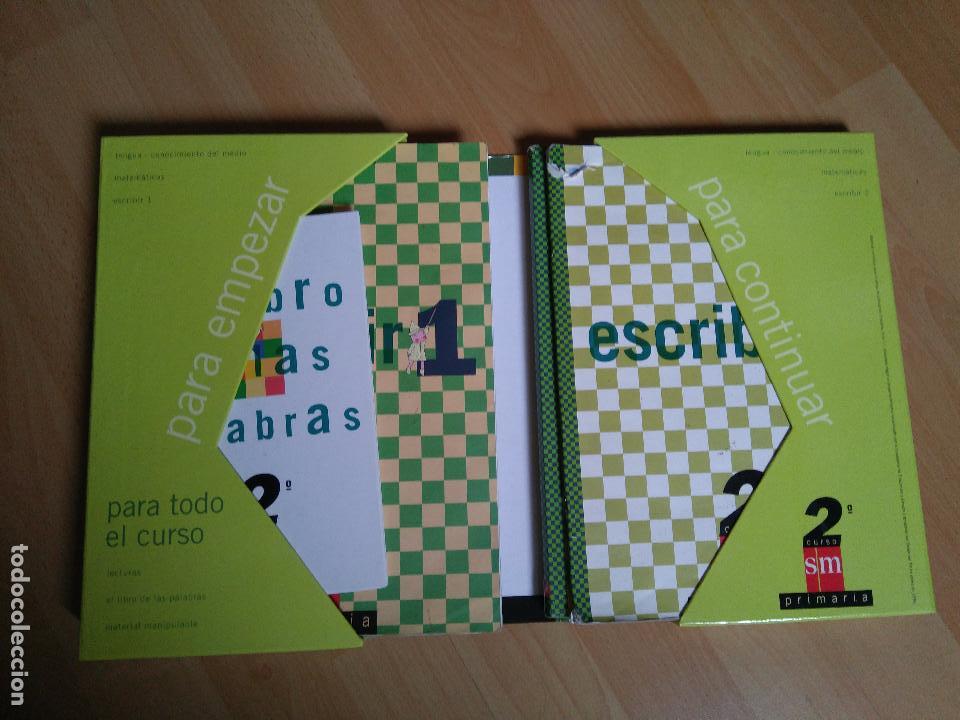Libros de segunda mano: Libros de texto Proyecto Papelo - 2&ordm; Curso Primaria - SM - Foto 2