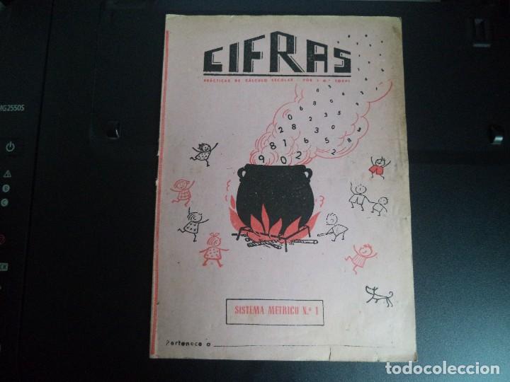 Libros de segunda mano: Cuaderno de escuela Cifras. - Foto 1