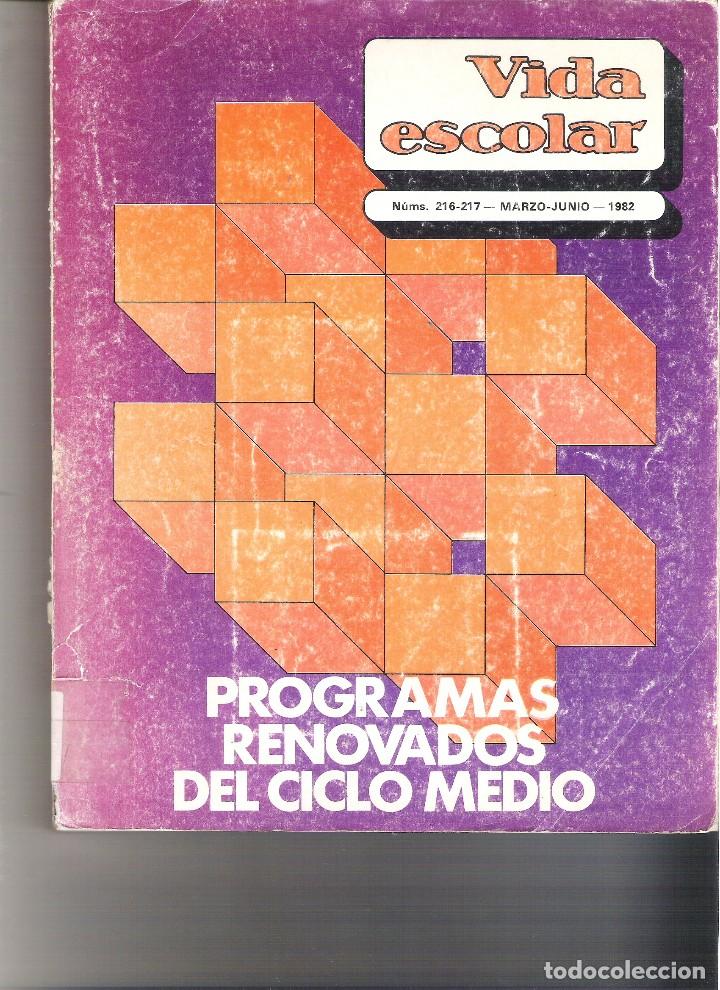 Libros de segunda mano: 1 LIBRO DE TEXTO - A&Ntilde;O 1982 - VIDA ESCOLAR ( PROGRAMAS RENOVADOS DEL CICLO MEDIO ) - Foto 1